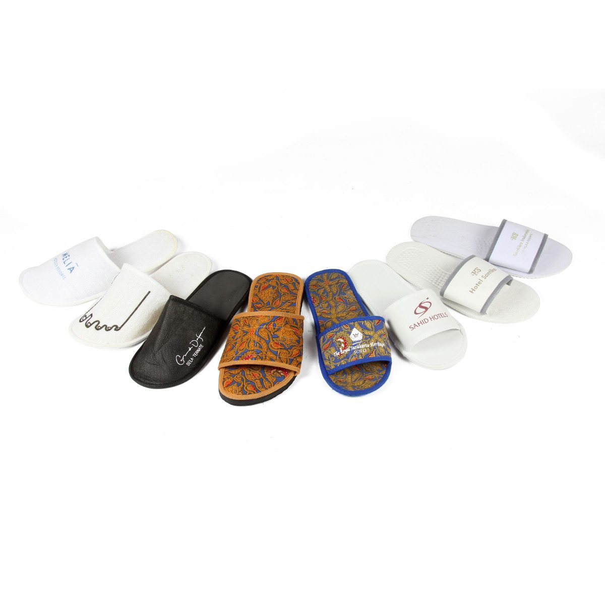 sandal-slipper-caltic-baru-1200x1200.jpg
